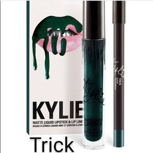 Kylie lip kit *TRICK*